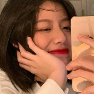 女孩的灵缇犬